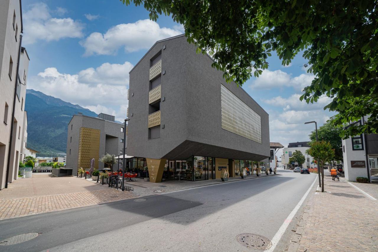 Ferienwohnung Im Zentrum Натурно Экстерьер фото